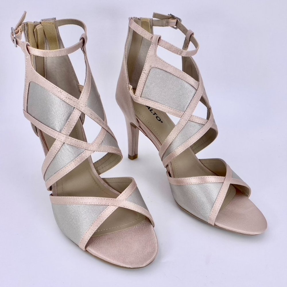 Rialto Ria 9.5M Satin Blush/Taupe/Gray 3.5 Inch Stiletto Heels Formal Party